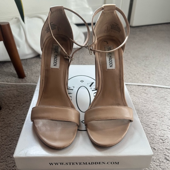 Steve Madden Carrson Heeled Sandals - Picture 1 of 5